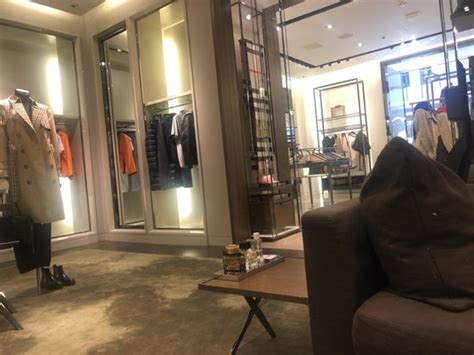 burberry tysons